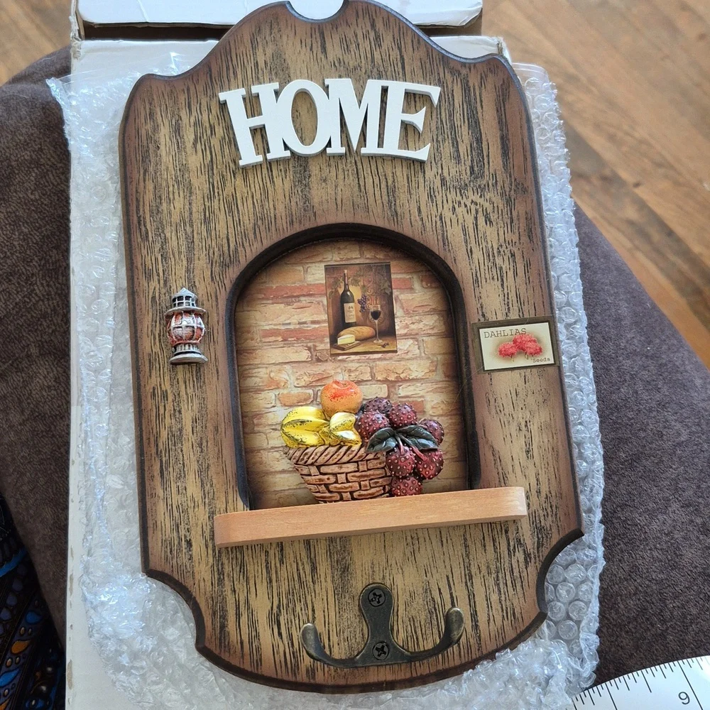 Wal decore - Picture 3 of 4